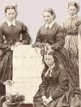 Women mourning at Stonewall Jackson's grave