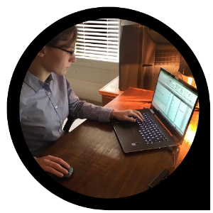 Josephine Freeman ‘23 at laptop researching memes