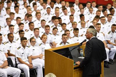 Presidential historian Jon Meacham speaks at Academic Convocation today.