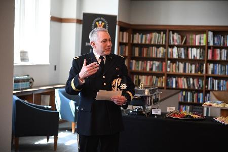 Brig. Gen. Bob Moreschi welcomes friends and family of Gail and John A. Adams ’71 to the center named for him.—VMI Photo by Kelly Nye.