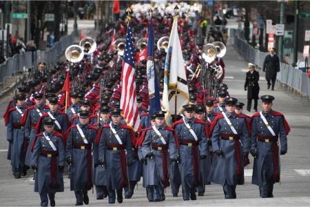 Kasey Meredith ’22, regimental commander leads VMI cadets in inaugural parade for Gov. Glenn Youngkin, Virginia’s 74th governor.