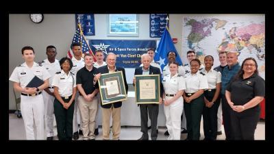 Gen. John P. Jumper, a distinguished alumnus of the Virginia Military Institute ('66), visited Detachment 880