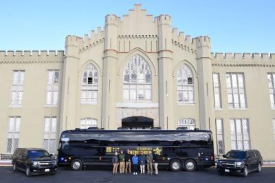 The U.S. Secret Service visited post to speak and interact with students, while discussing career opportunities.